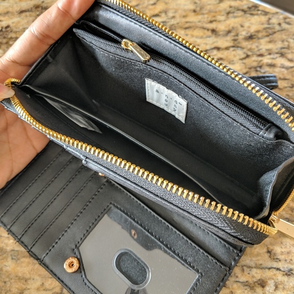 Universal Thread wallet - Picture 4 of 5